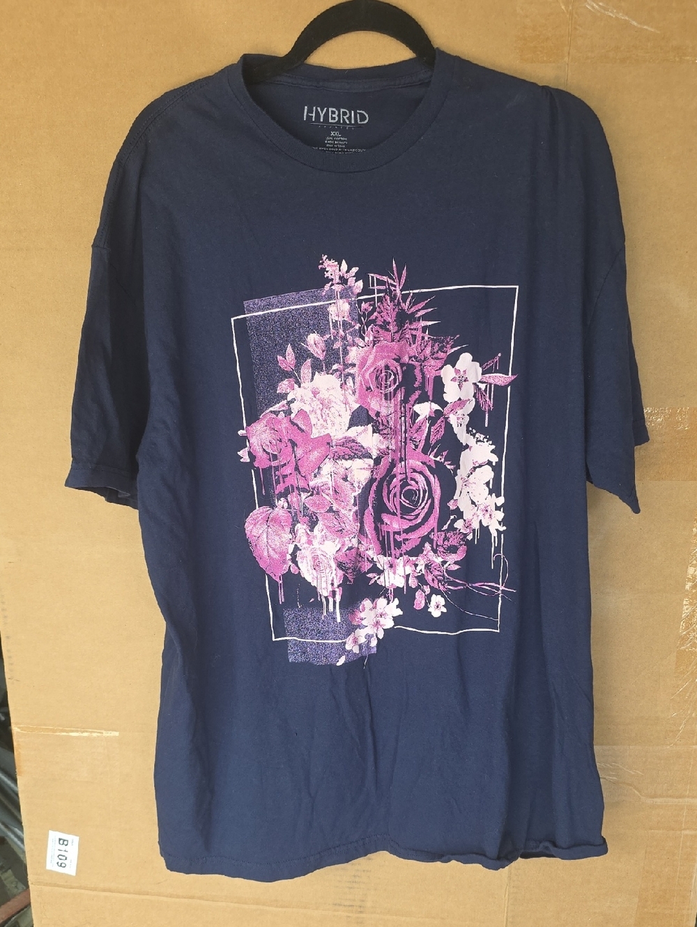 Hybrid & company Navy Short Sleeve Tee with Pink Floral Graphic